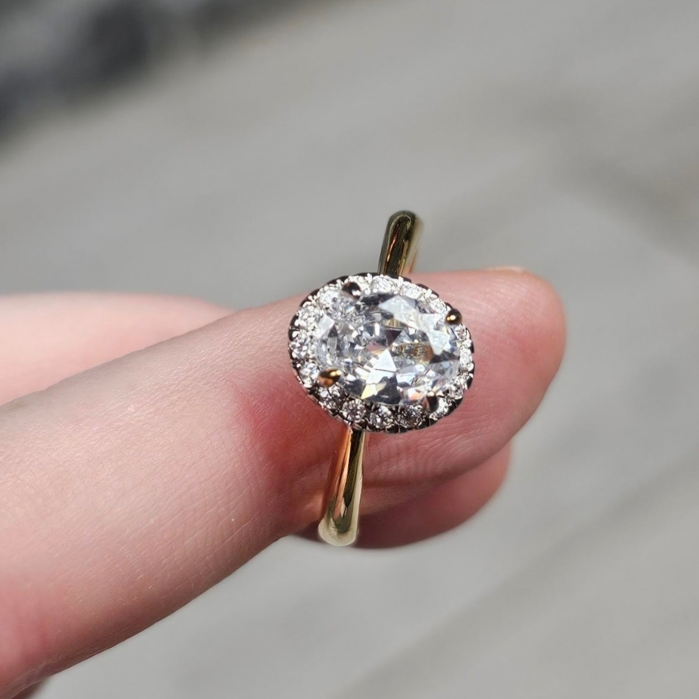 Classic Oval Halo Zirconia Glam Ring - Picture 2 of 8